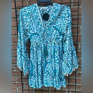 Caribbean Vibe Blue and White Swim Coverup NWT
